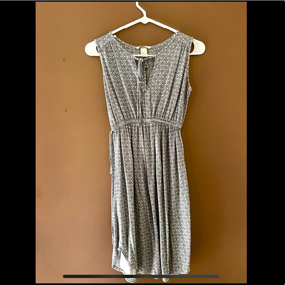 H&M maternity dress